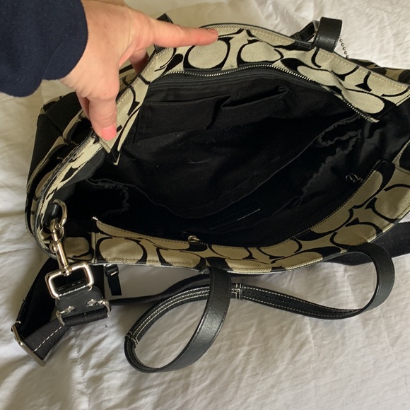 Coach diaper bag used condition.  Can also be used as a tote or laptop bag. - Picture 5 of 6